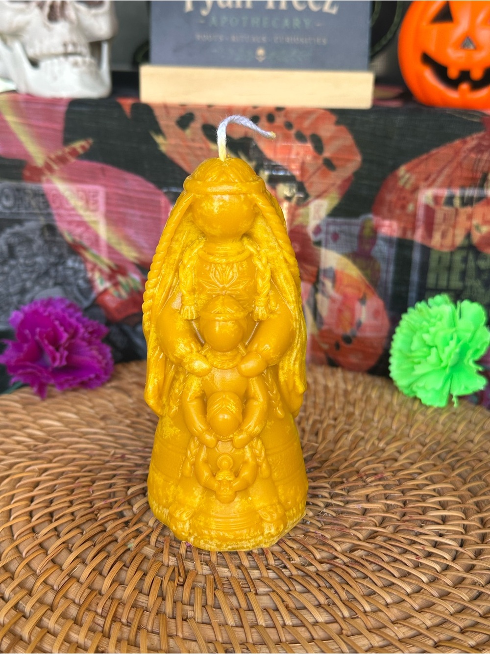 Handmade Golden Mother & Children Candle – Family Figure